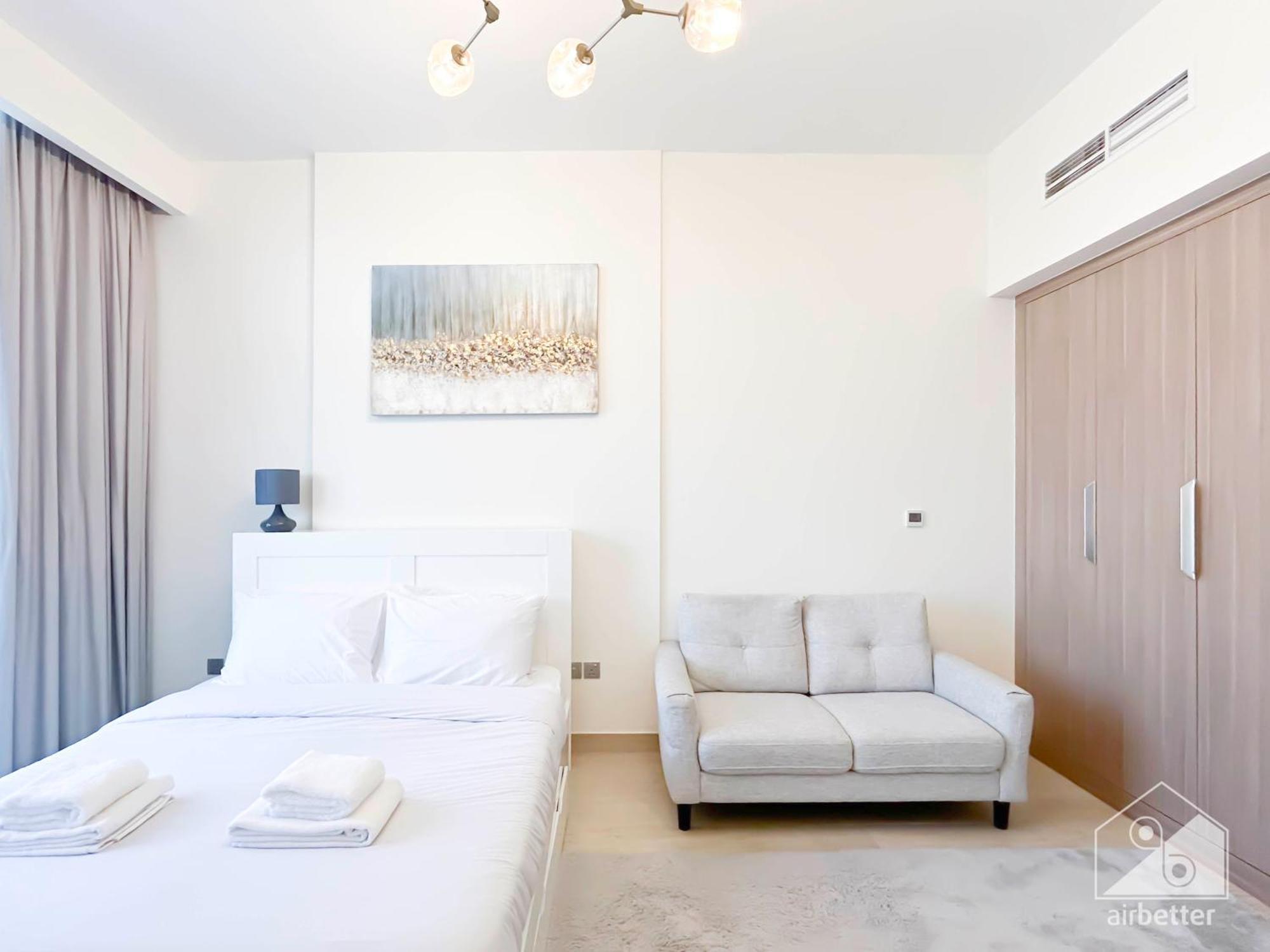 Azizi Riviera Elegant With Great Amenities Apartment