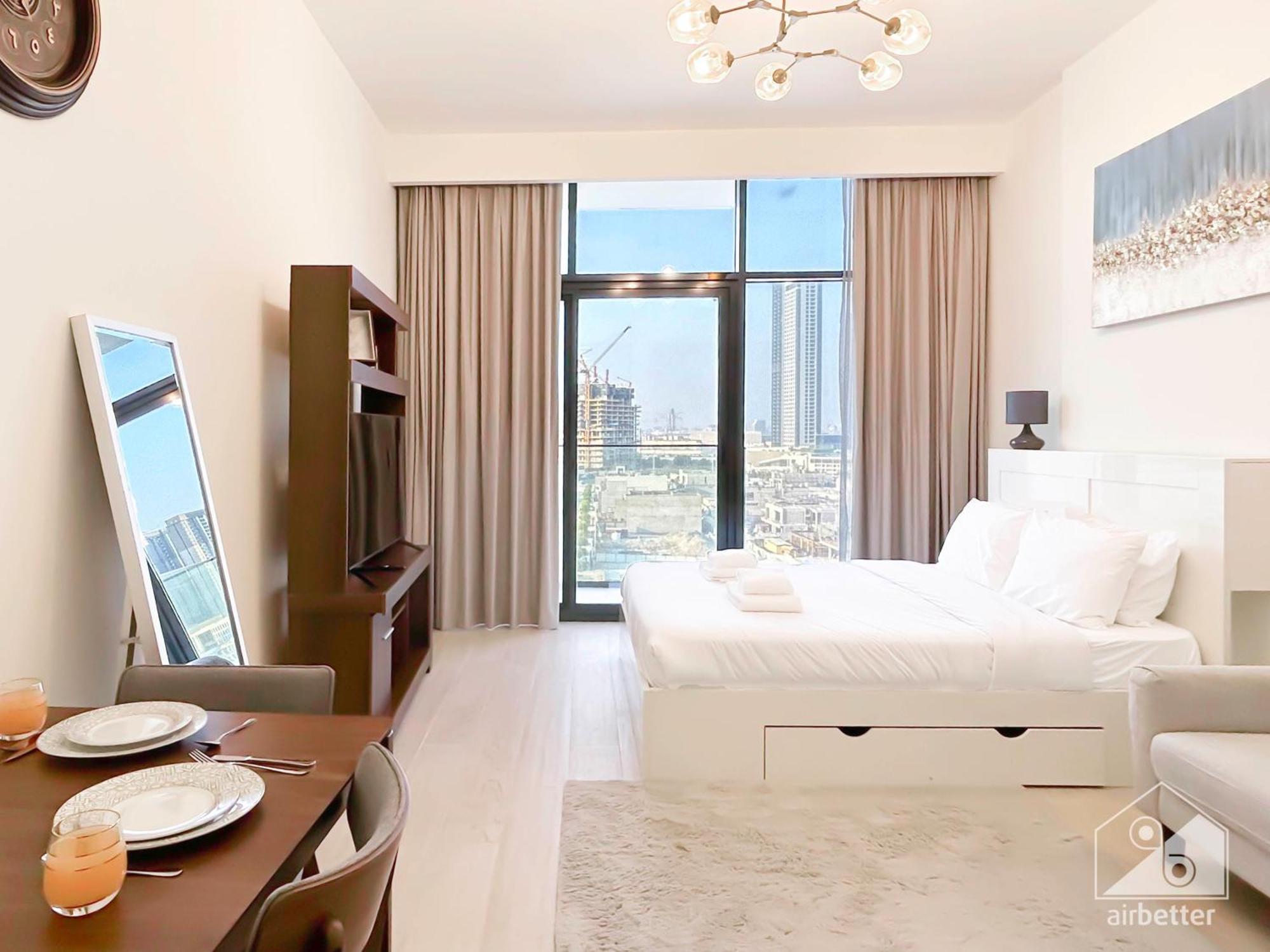 Apartment Azizi Riviera Elegant With Great Amenities Dubai
