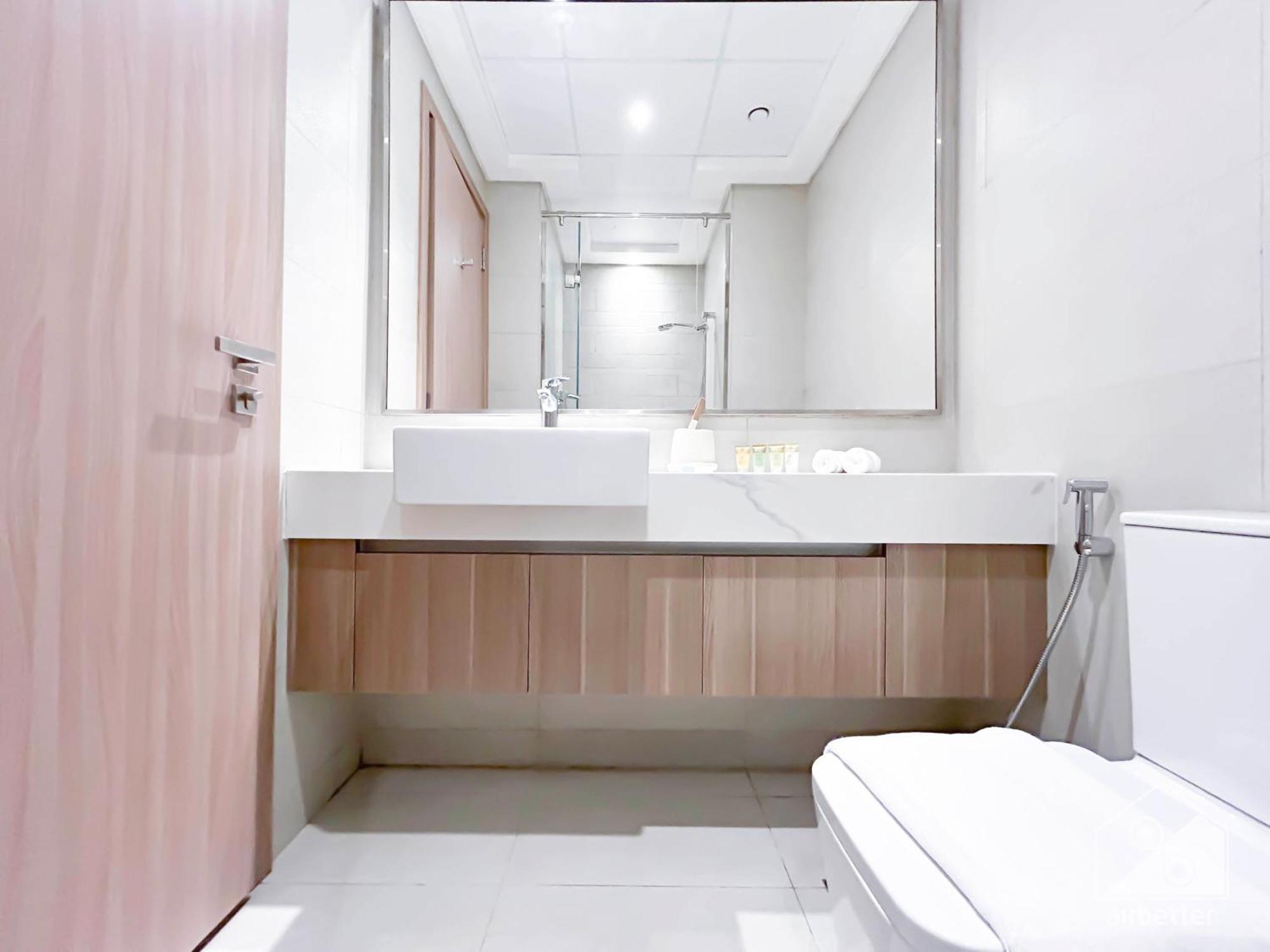 Azizi Riviera Elegant With Great Amenities *