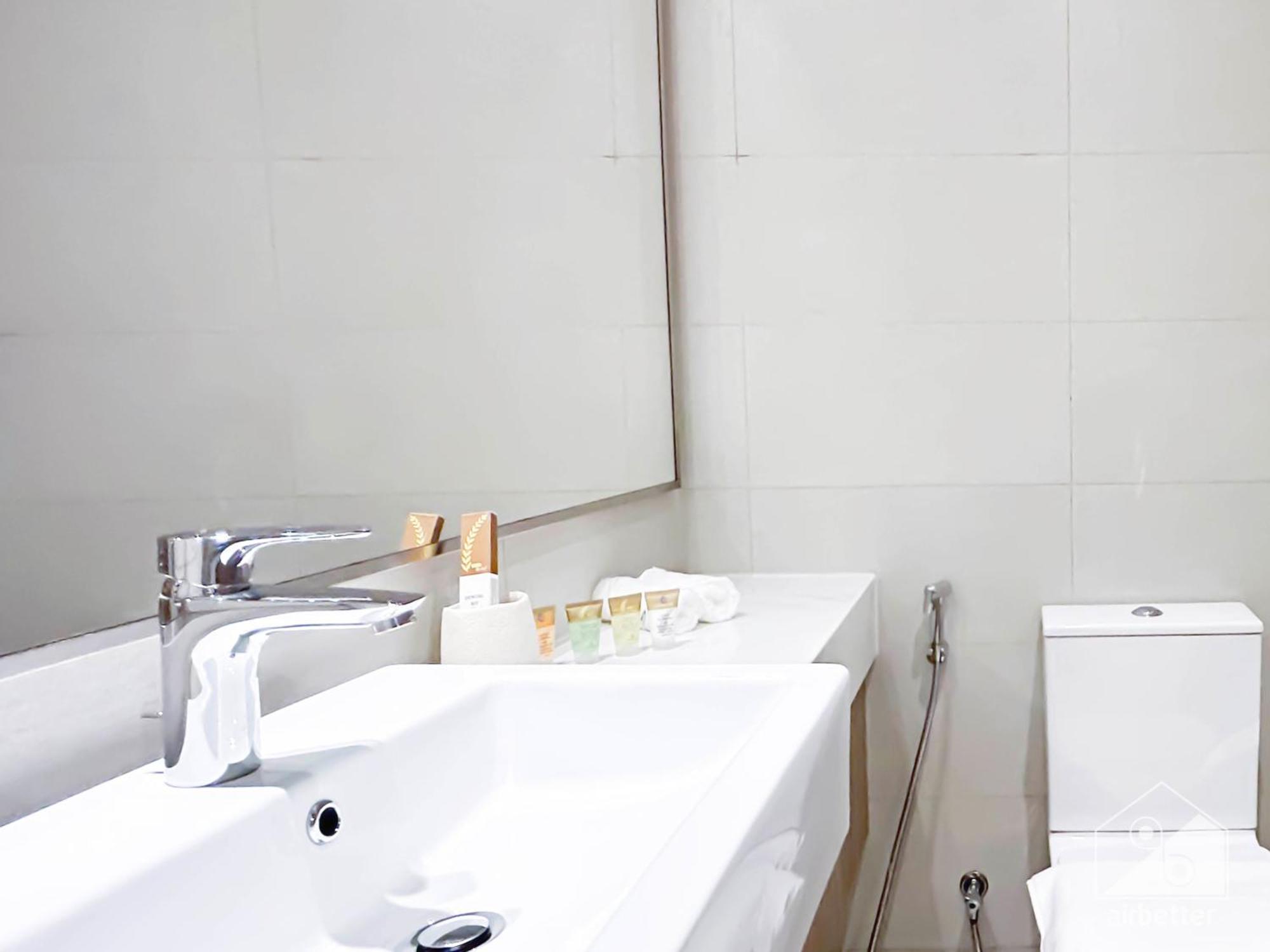 Azizi Riviera Elegant With Great Amenities * Dubai
